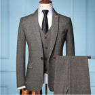 Andrin | Dreiteiliger Herrenanzug mit Weste und Hose