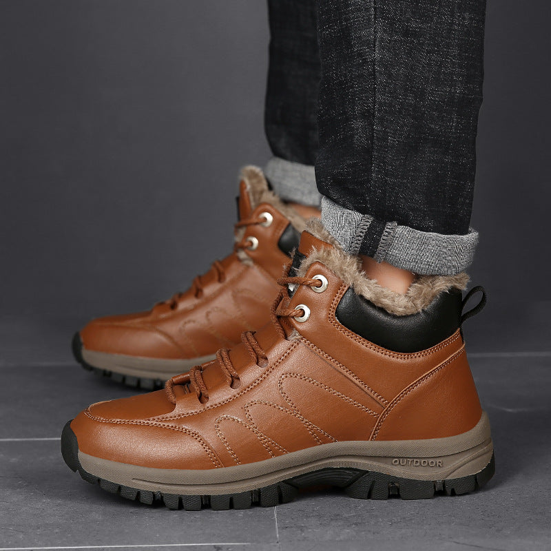Herren Winterstiefel mit Schnürung und Plüschfutter