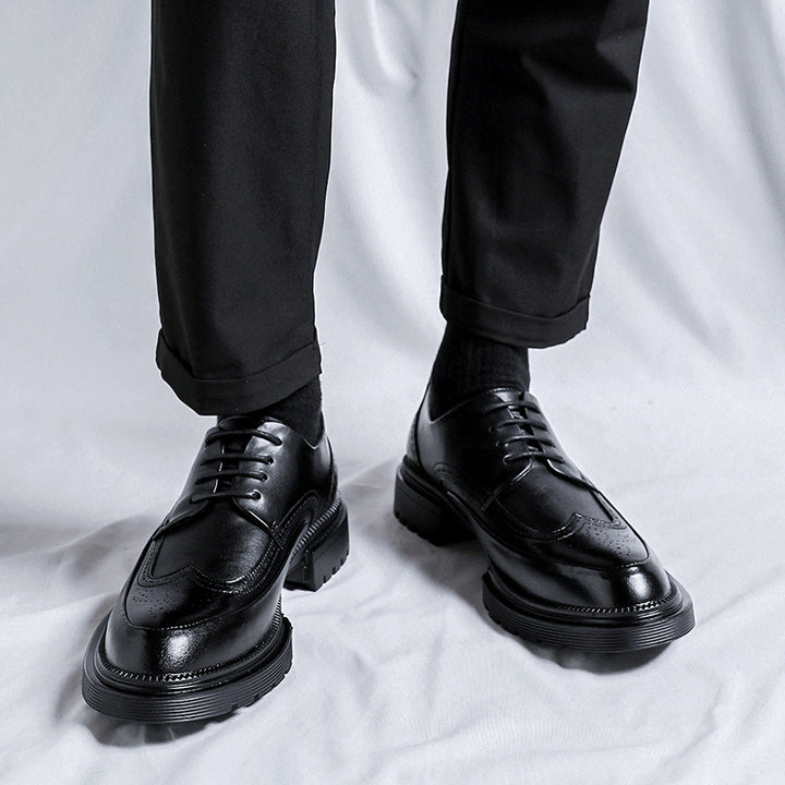 Herren Lederschuhe Brogue mit Plateausohle in Schwarz