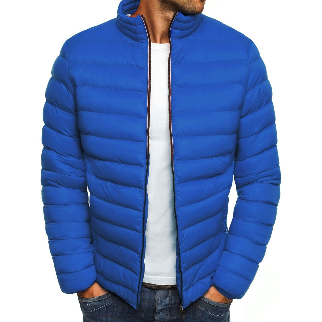 Gefütterte Herren Winterjacke mit Reissverschluss, Vorderansicht