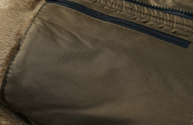 Herren Daunenjacke mit abnehmbarer Kapuze, Frontansicht