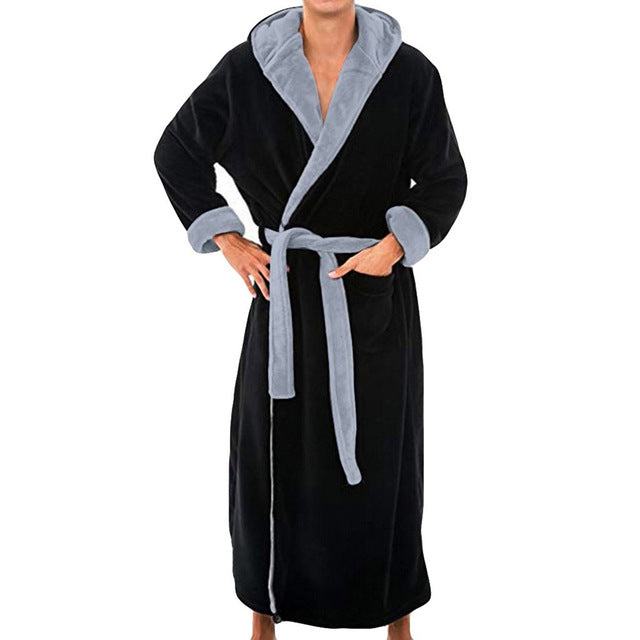 Herren Bademantel aus Flanell mit Kapuze in Schwarz