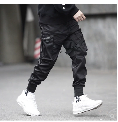Schwarze Cargohose Herren mit Gummizug und Taschen