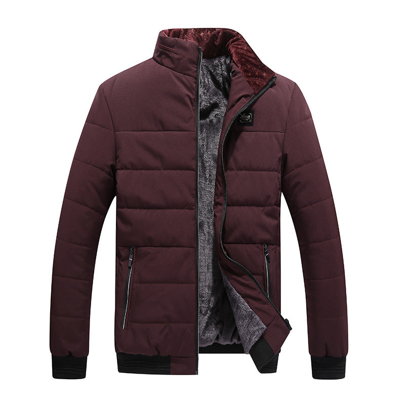 Gefütterte Herren Winterjacke mit Reissverschluss, Frontansicht