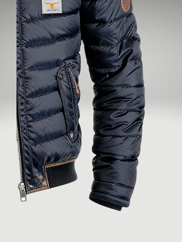 Dunkelblaue gefütterte Herrenjacke mit schmalem Schnitt