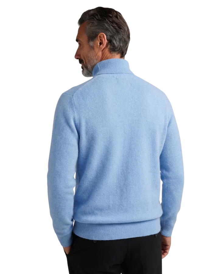 Herren Rollkragenpullover mit schmalem Schnitt, Frontansicht