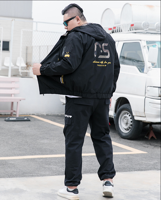 Herren Bomberjacke kragenlos mit Stickerei