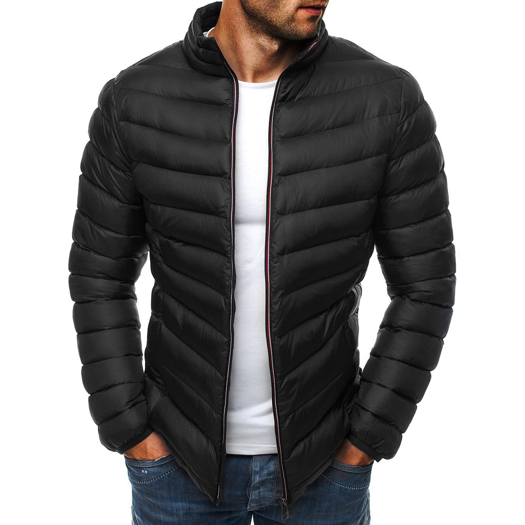 Gefütterte Herren Winterjacke mit Reissverschluss, Vorderansicht