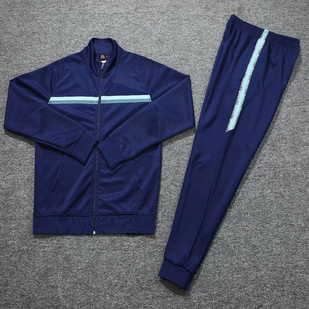 Herren Freizeitanzug blau mit Stehkragen Vorderansicht