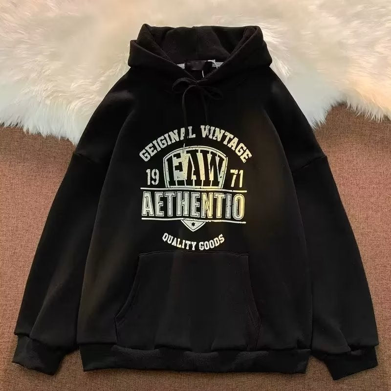 Herren Hoodie mit Print in Schwarz, Vorderansicht