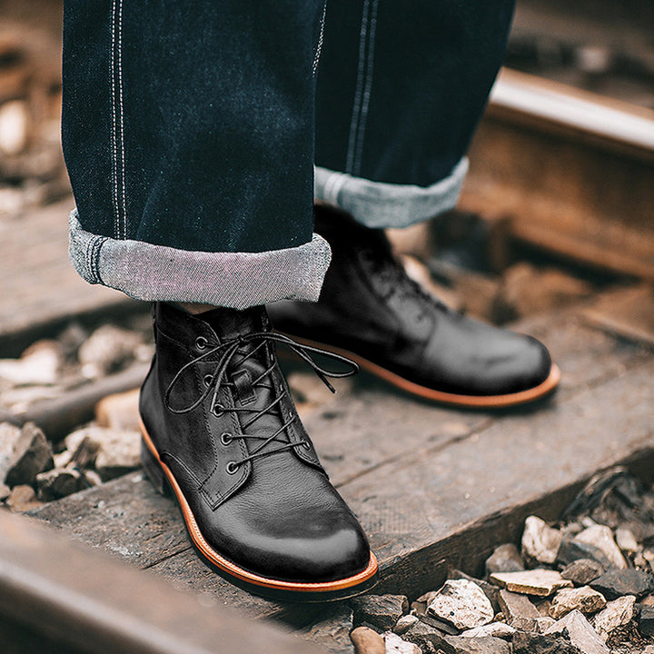 Herren Retro Stiefeletten mit Schnürung in Schwarz