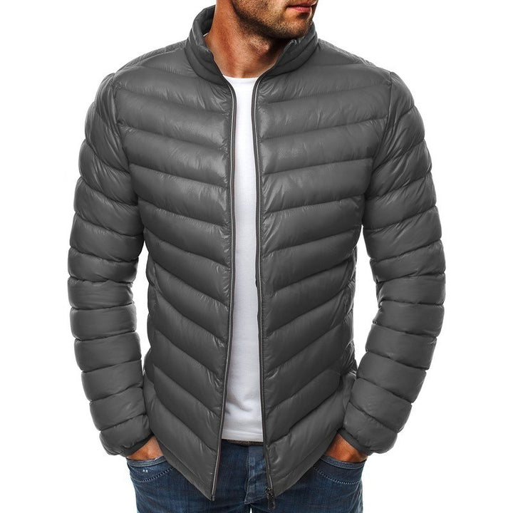 Gefütterte Herren Winterjacke mit Reissverschluss, Vorderansicht