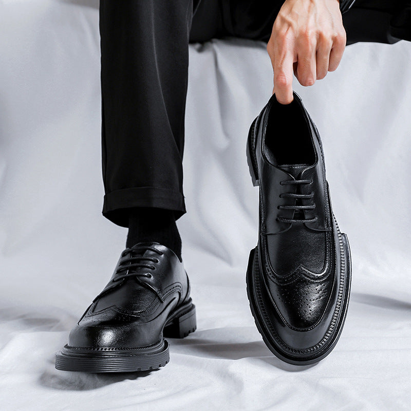 Herren Lederschuhe Brogue mit Plateausohle in Schwarz