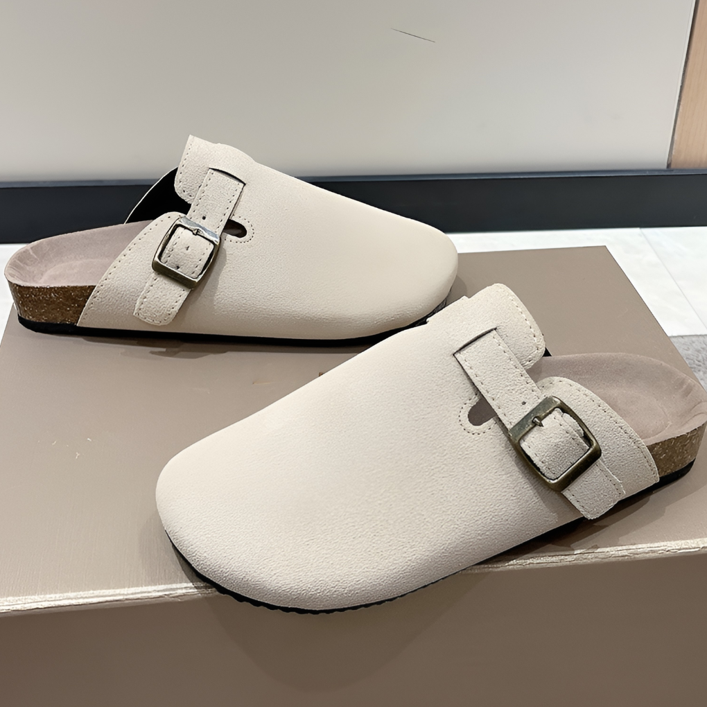 Malte | Men's clogs with buckle and footbed