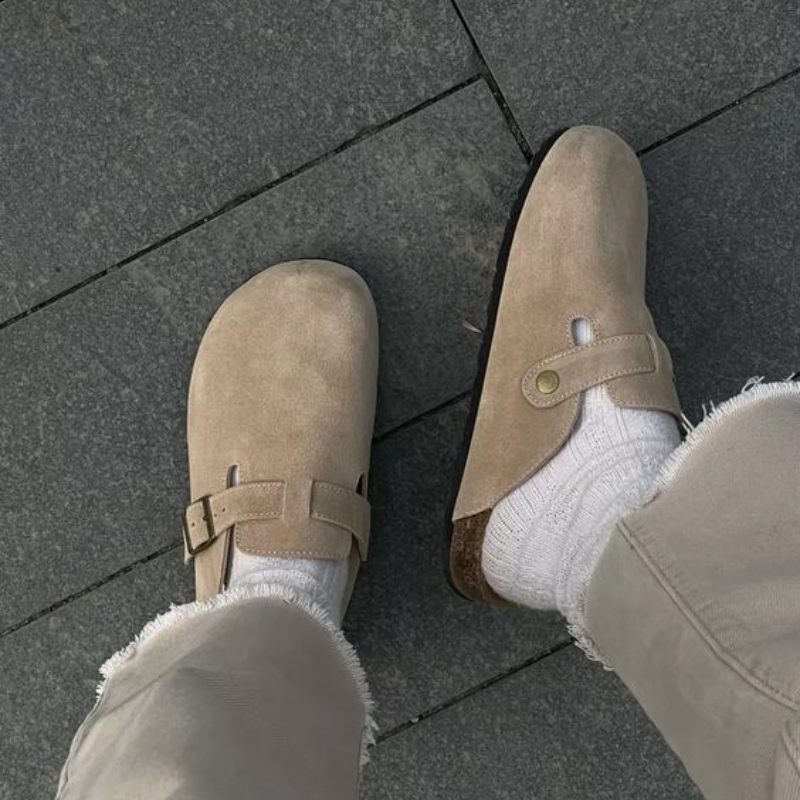 Malte | Men's clogs with buckle and footbed