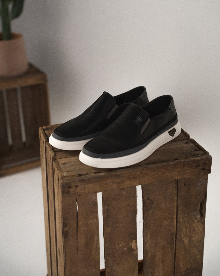 Ben | Herren Slipper mit Kontrastsohle