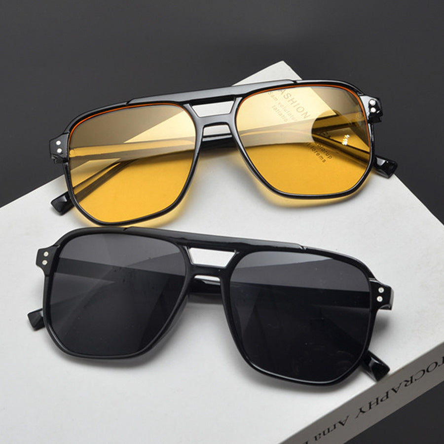 Damen Sonnenbrille | Eckige Form und Getönte Gläser | Stilvolles Accessoire für Jeden Tag