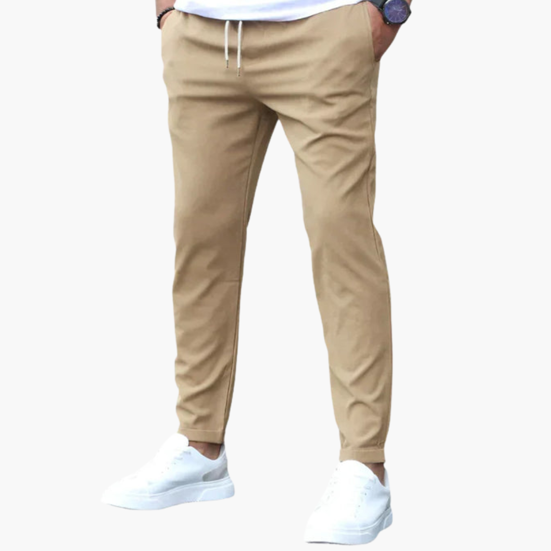 SwissFellas Herren Jogginghose mit Kordelzug und schmal zulaufendem Bein, reguläre Passform