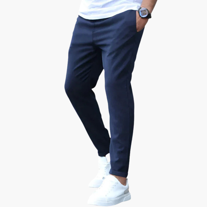 SwissFellas Herren Jogginghose mit Kordelzug und schmal zulaufendem Bein, reguläre Passform