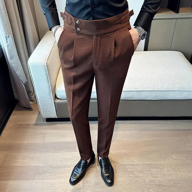 Julian | Herren Strukturhose mit Bundfalten und verstellbarem Bund