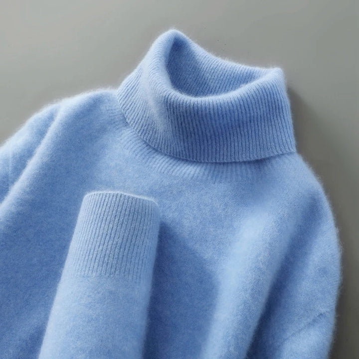 Herren Rollkragenpullover mit schmalem Schnitt, Frontansicht