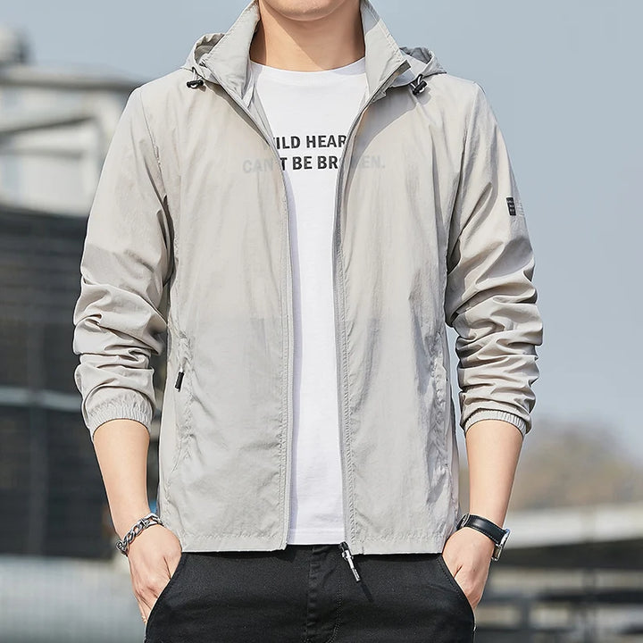 Herren Freizeit Windjacke | Kapuzenjacke mit Reissverschluss | Reguläre Passform | Outdoor Freizeitstil