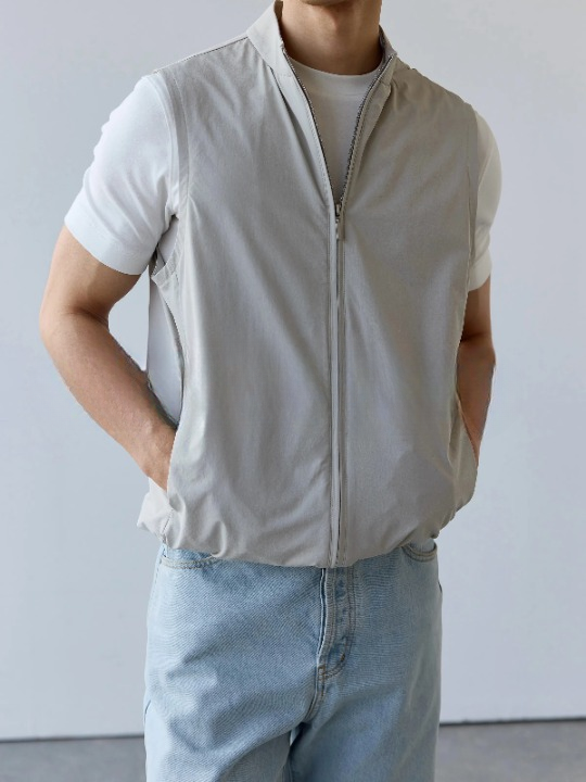 Men's Casual Vest | Lightweight Design and Modern Style | Perfect for Everyday and Travel