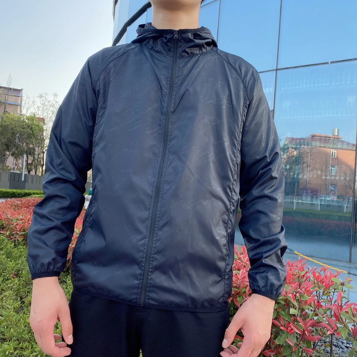 Herren Freizeitjacke | Kapuzenjacke mit Durchgehendem Reissverschluss | Leichte Passform | Aktiver Outdoor Stil