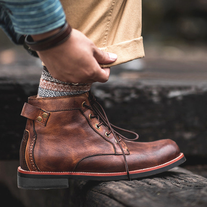 Herren Retro Stiefeletten mit Schnürung in Schwarz