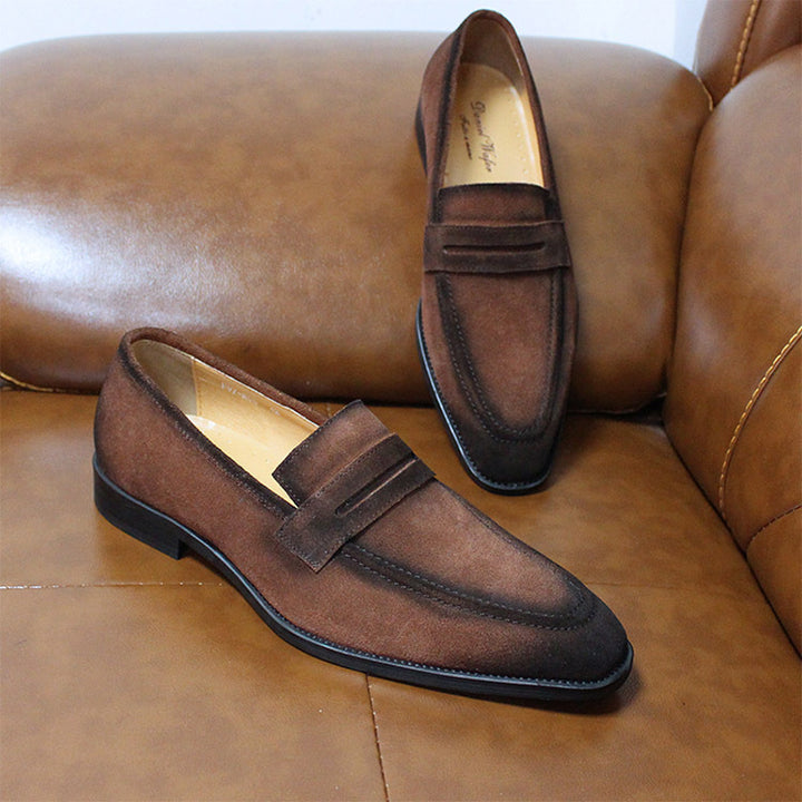 Herren Lederschuhe im England-Stil in Schwarz und Braun
