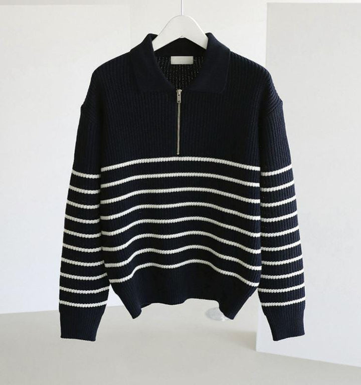 Gestreifter Strickpullover mit Halbreißverschluss