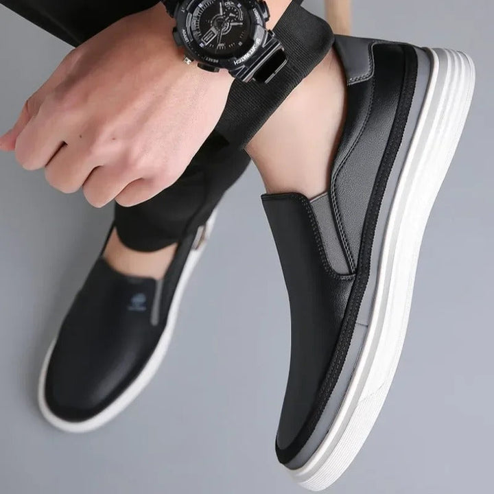 Ben | Herren Slipper mit Kontrastsohle